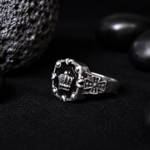 Crown Ring (Adjustable)