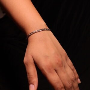Svelte Cuban Chain Bracelet (17cm)